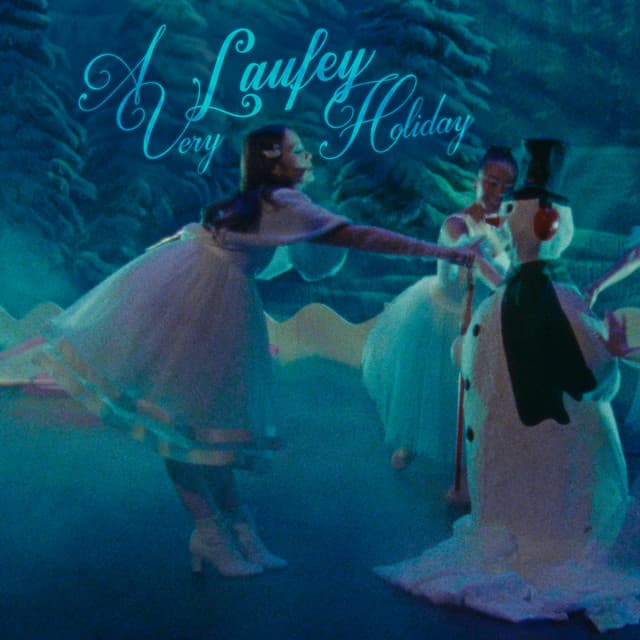 A Very Laufey Holiday - Laufey